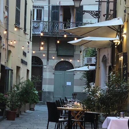 La Casa Sulla Piazzetta Apartment Албенга Екстериор снимка